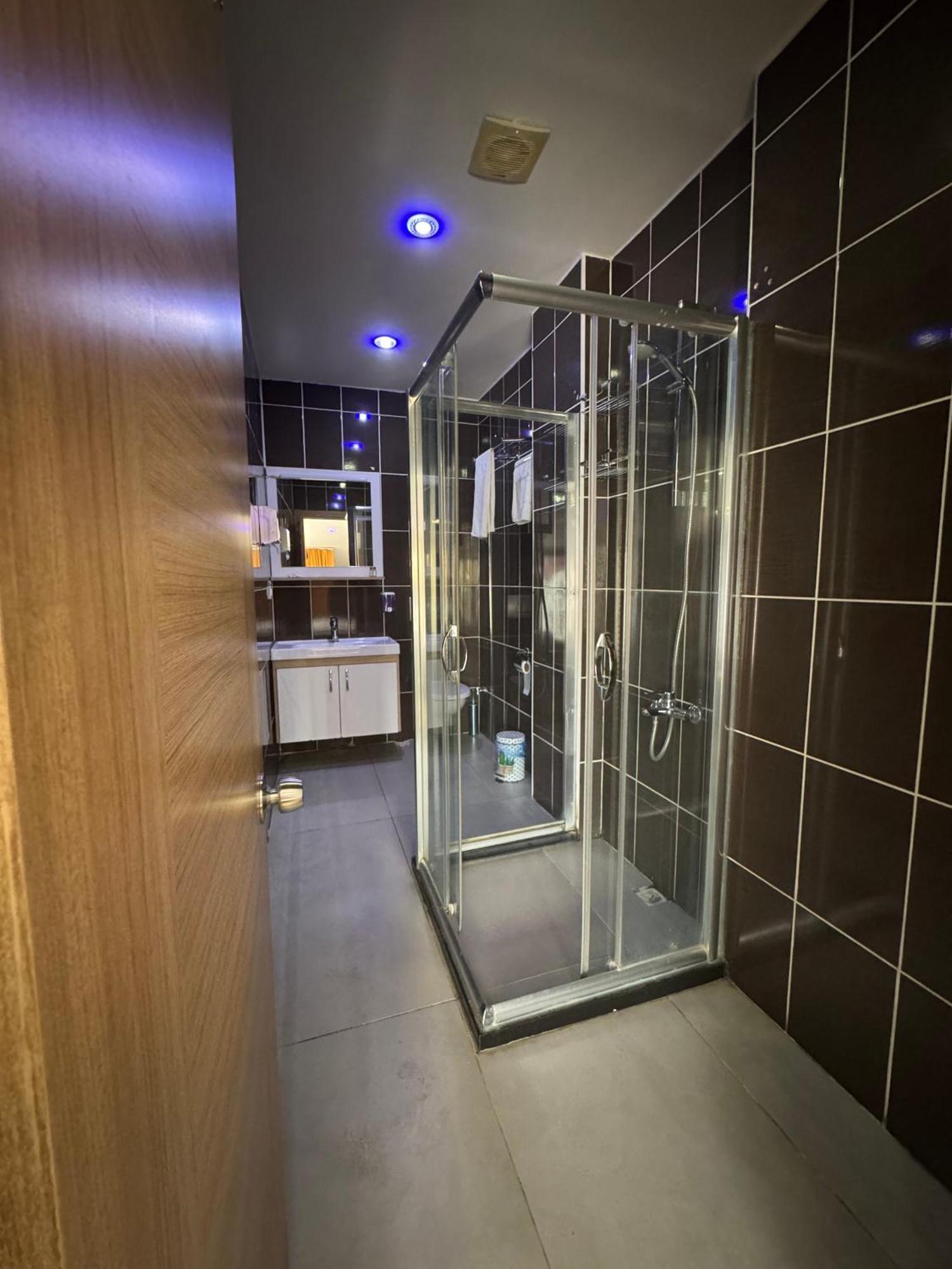 Esen Life Hotel - Istanbul — Photos 3
